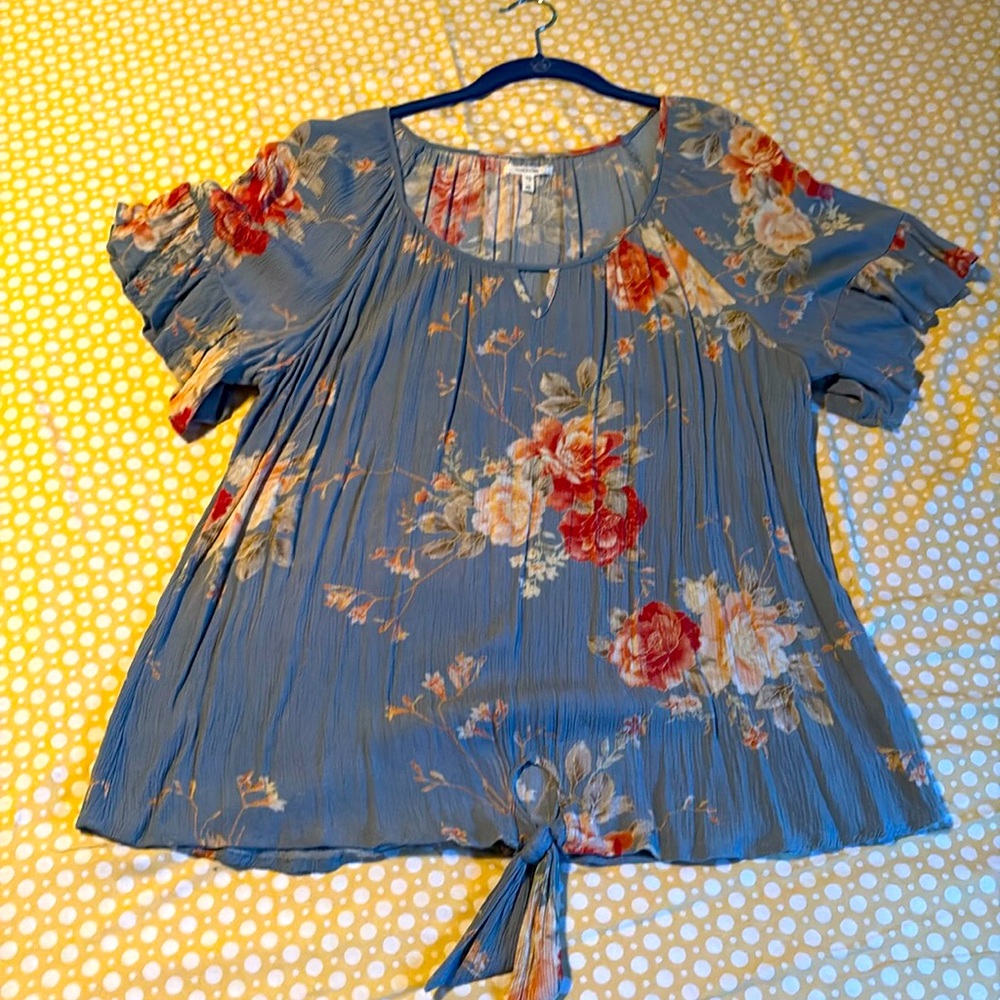 Maurices Blur Floral Top